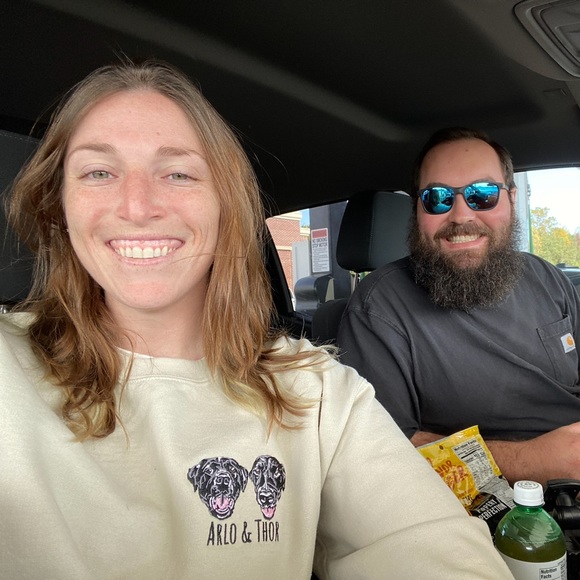 Meet your Posher, Sally - Picture 1 of 2